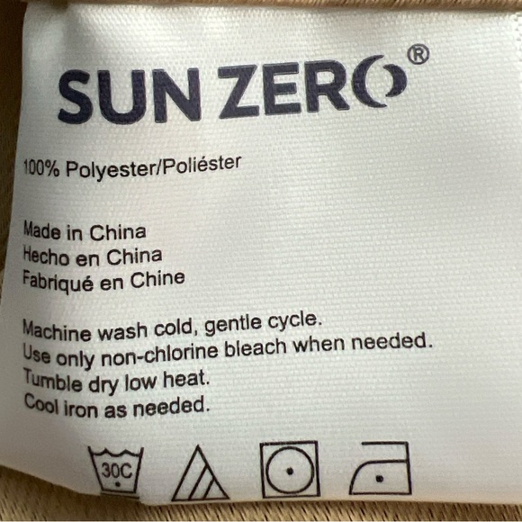 NIP Sun Zero Taupe Grommet Panel Curtain Sz 40” x 95” - Picture 3 of 3